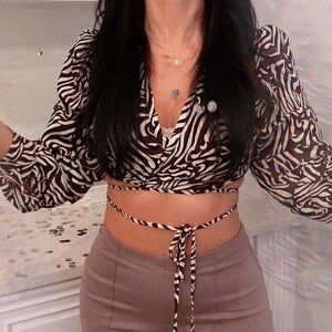 Size M top from south moon under